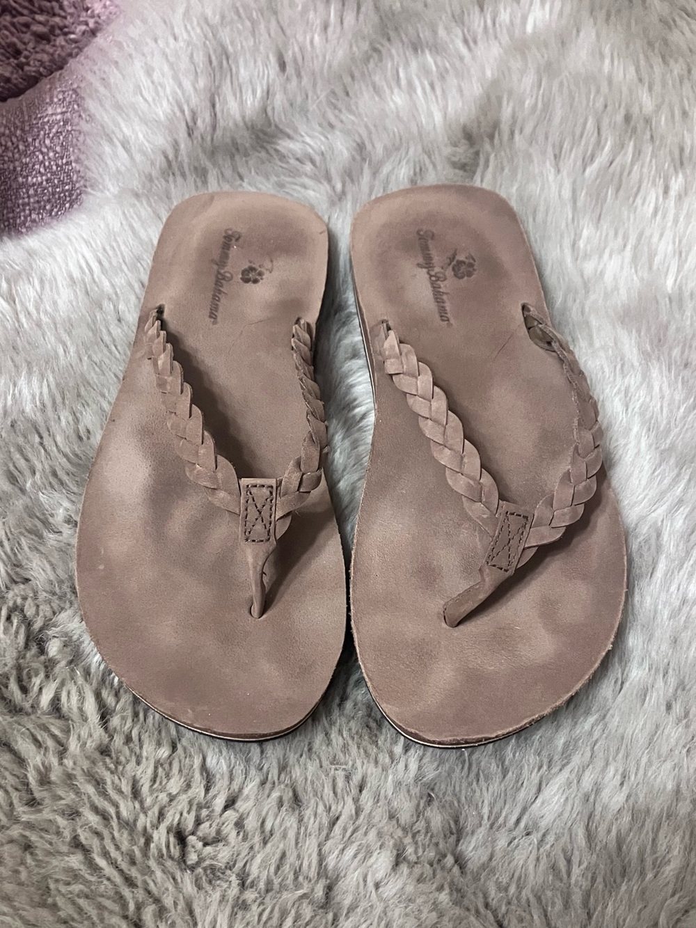 Tommy Bahama braided flip flops